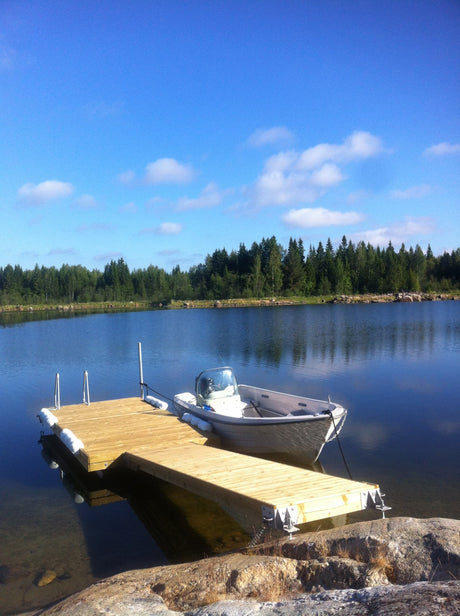 Flytebrygge båt 4x2,4m inkl. Landgang 4,2m